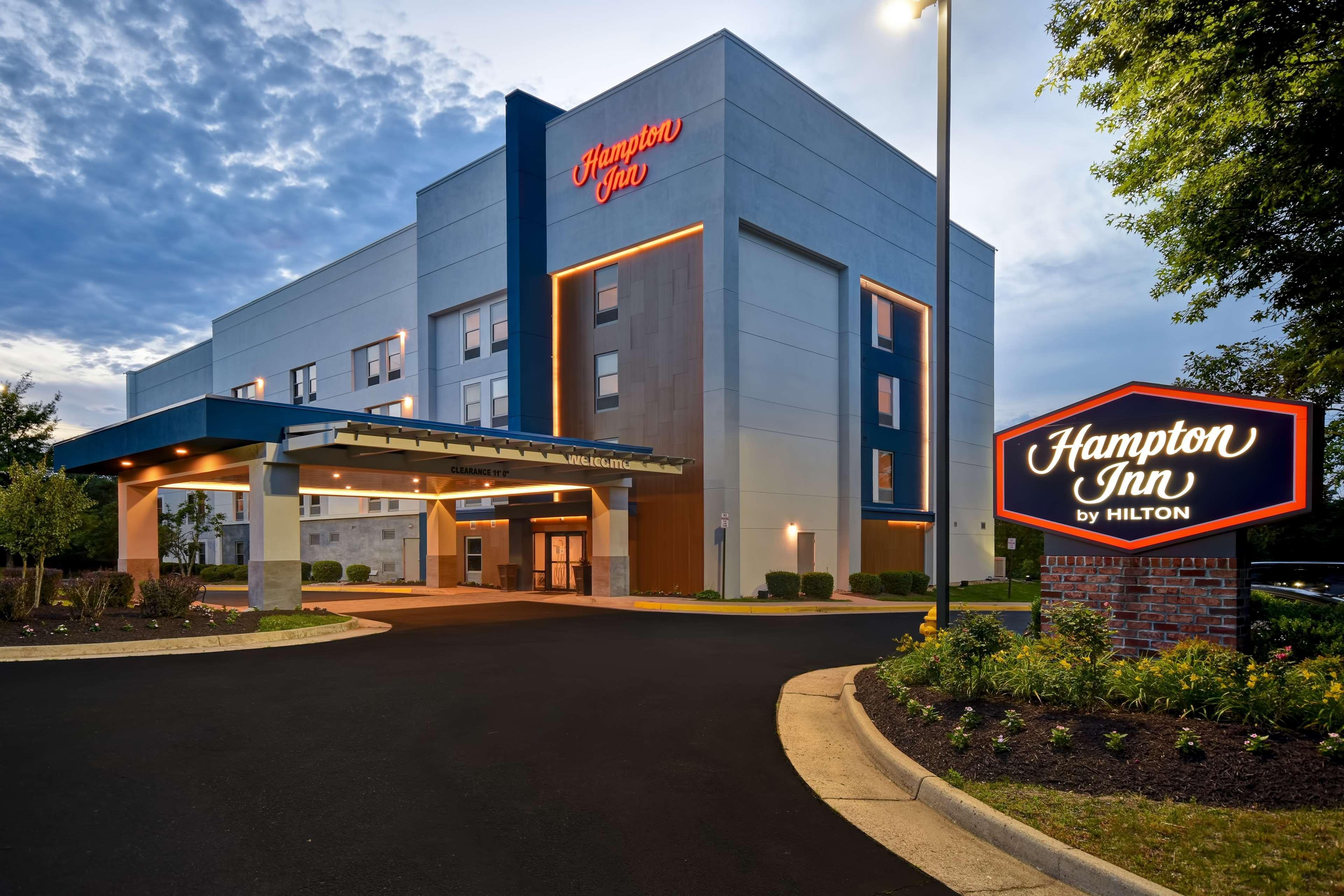 Hampton Inn Potomac Mills Woodbridge Eksteriør billede