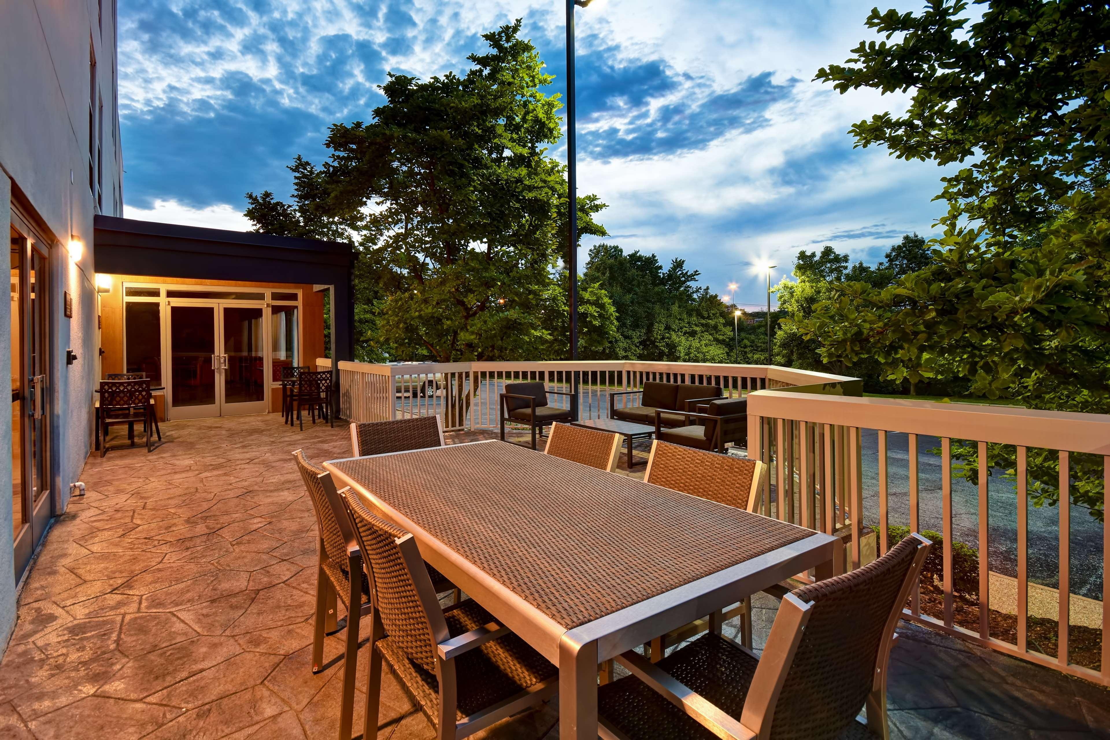 Hampton Inn Potomac Mills Woodbridge Eksteriør billede