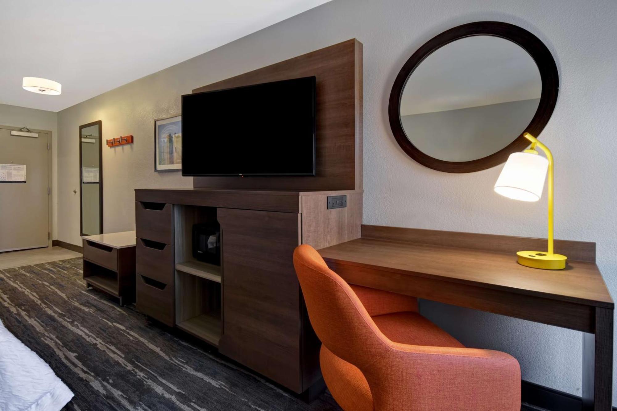 Hampton Inn Potomac Mills Woodbridge Eksteriør billede