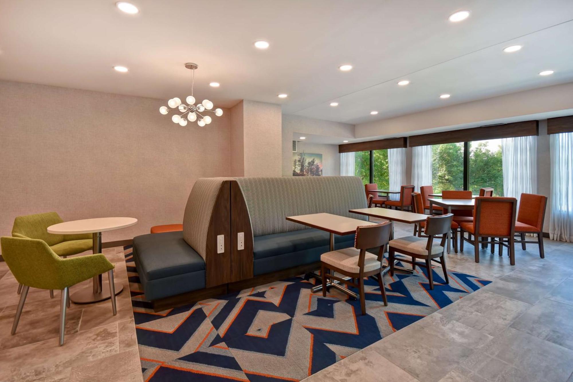 Hampton Inn Potomac Mills Woodbridge Eksteriør billede