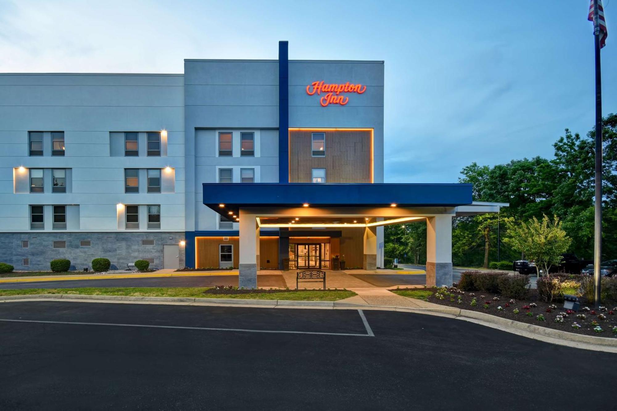 Hampton Inn Potomac Mills Woodbridge Eksteriør billede