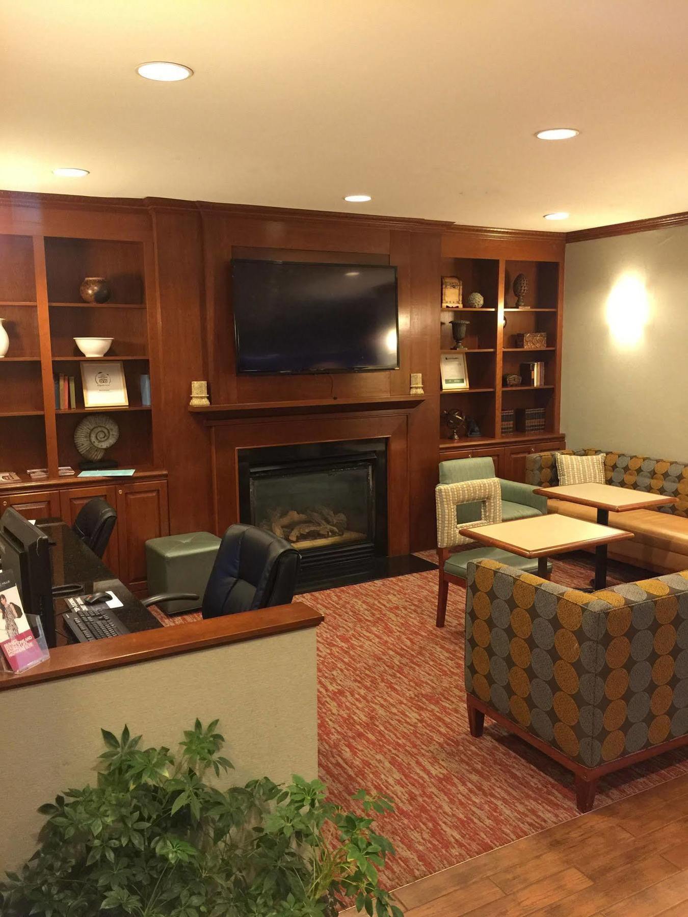 Hampton Inn Potomac Mills Woodbridge Eksteriør billede
